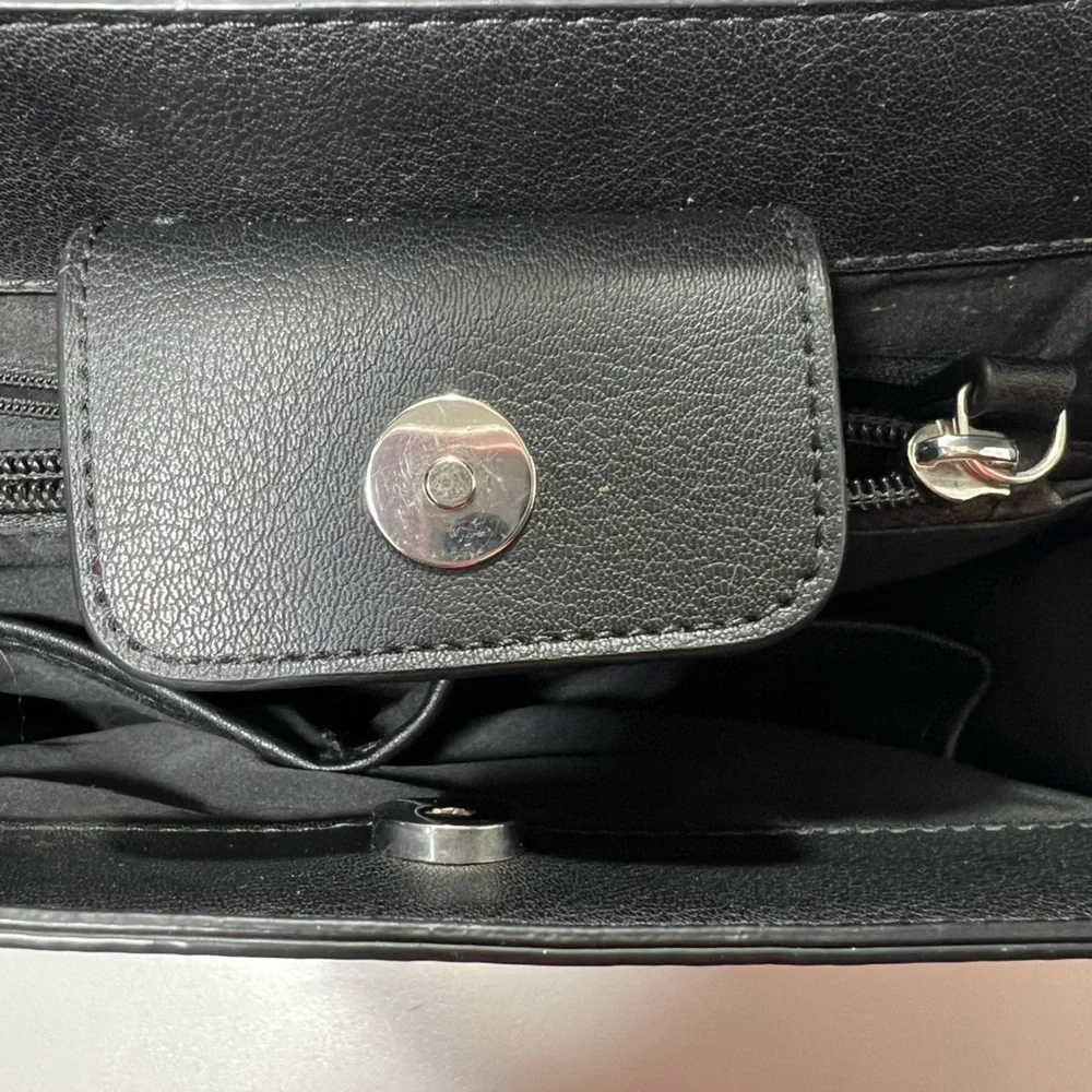 Nine West Gracyn Bucket Black One Size Handbag
